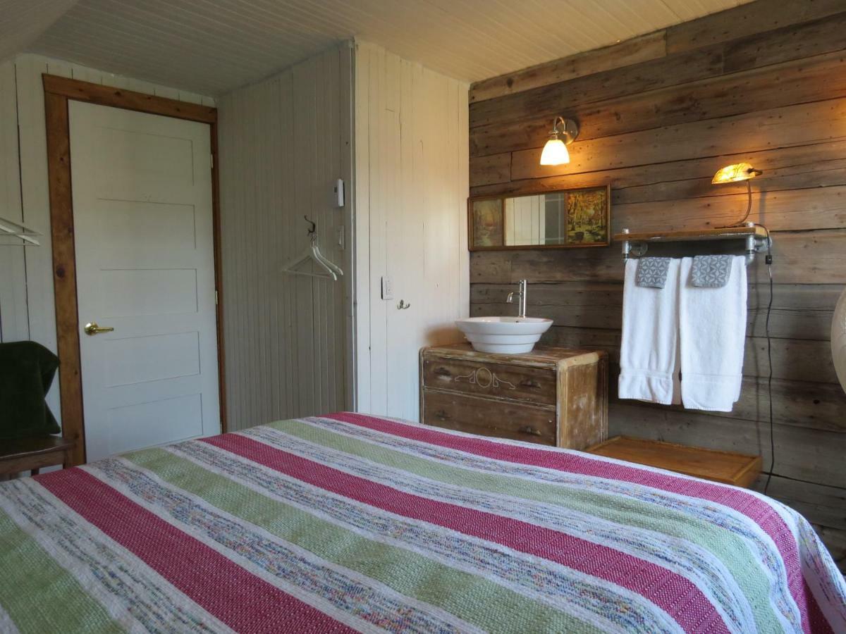 La Vieille Maison Rouge Saint-Tite Eksteriør billede